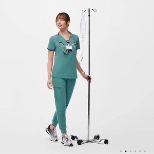 Figs hydrogreen scrub set 3xl